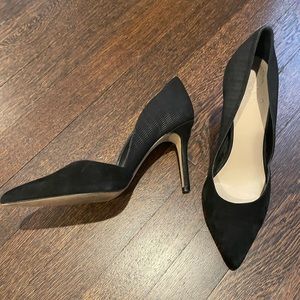 Size 7 Vince Camuto Heels, Great Condition.